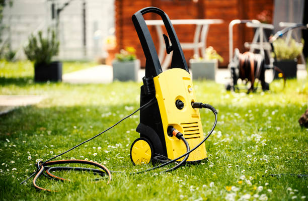 Post-Construction Pressure Washing in Cheat Lake, WV